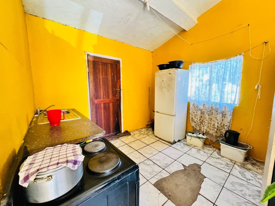 2 Bedroom Property for Sale in Bloemside 2 Free State